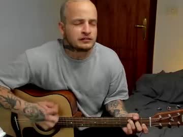 Layne live cam - Watch Layne live — 25 España bigass tattoo tattooed cam girl. striptease and show all body Enjoy one more nice day today!.